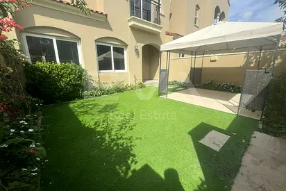 3 BR + MAIDS | UNFURNSIHED | READY TO MOVE