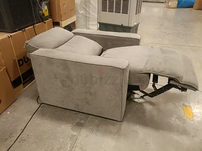 Top recliner coach,best quality and clean