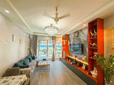 Fully Furnished 2BR | Spacious Layout | Skycourts E