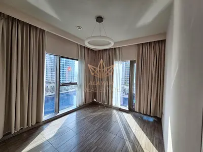 Lake View | Low Floor | Open Kitchen