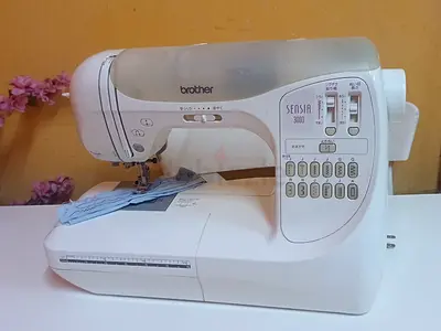 Brother Sensia 3000 Computerized Sewing Machine