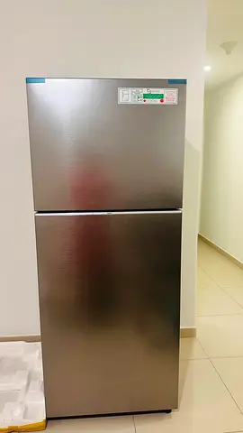 Refrigerator brand new