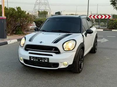 2016 MINI COOPER photo 4