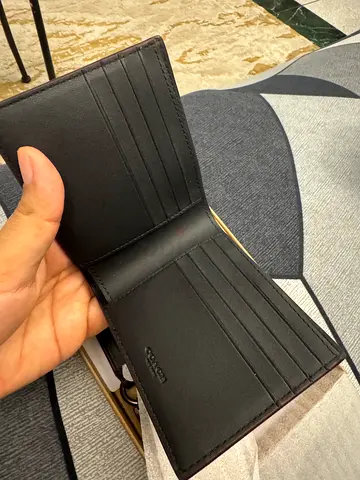 Black Coach Men's Bifold Leather Wallet - Good Condition