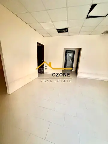 Commercial shop for rent in Basateen Al Zubair