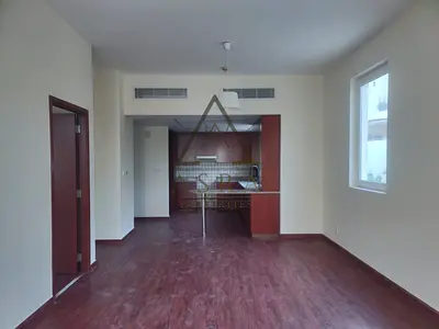 غرفة نوم واحدة فسيحة | Widcombe House 2 | إطلالة على المنتزه والمدينة | شقة غير مفروشة