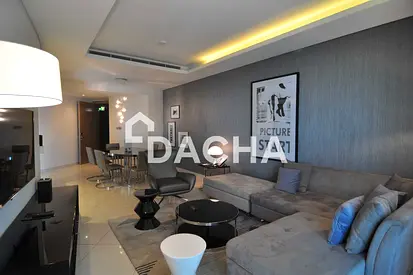 Vacant | 3 bedrooms | Paramount | Midfloor