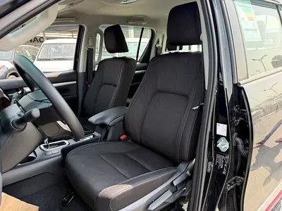 2026 Toyota HILUX — миниатюра 9