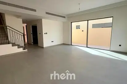 Private Garden | Luxurious | Single Row