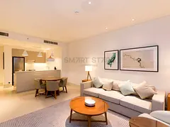 Fully Furnished / Middle Floor / Prime Location