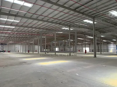 Large Industrial Unit | 11.5Mtr | AED 35/Sqft