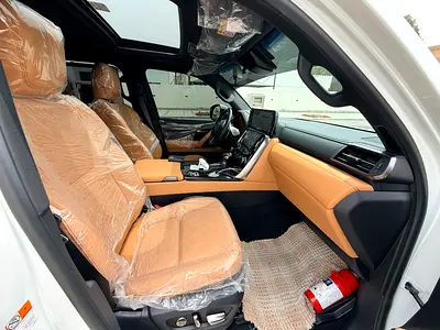 صورة 10 لـ 2025 Lexus LX-SERIES