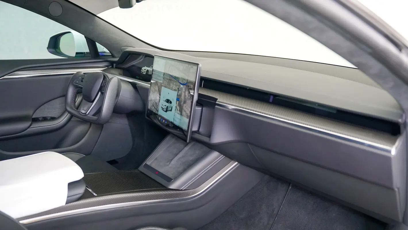 Tesla Model S 2023