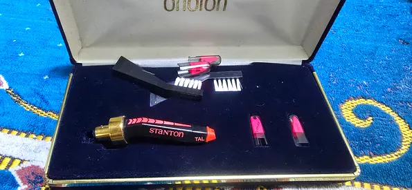 Stanton Trackmaster II AL DJ Cartridge + Ortofon Case & Spare Styli