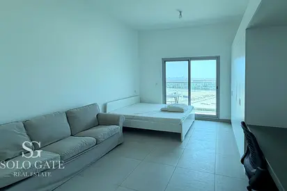 Ready to Move | Large Studio | Prime Location