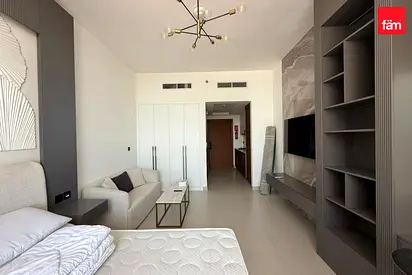 Great Amenities I Near Metro I Fully Furnished