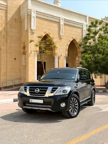 Nissan Patrol LE Titanium 2019 | GCC Specs | Well Maintained