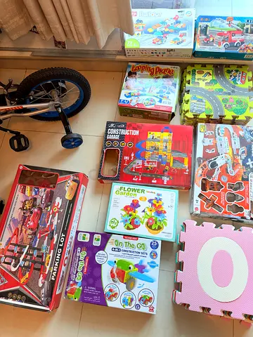Toys bundle for sale