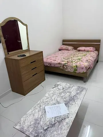 Studio apartment with balcony for monthly rent in Sharjah, Al Qasimia, Al Mahatta