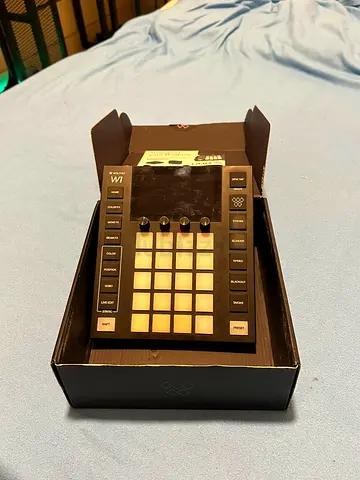 Wolfmix W1 DMX Lighting Controller – Excellent Condition – Box Included