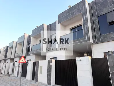 For sale townhouse 3 bedroom in Al helio 2