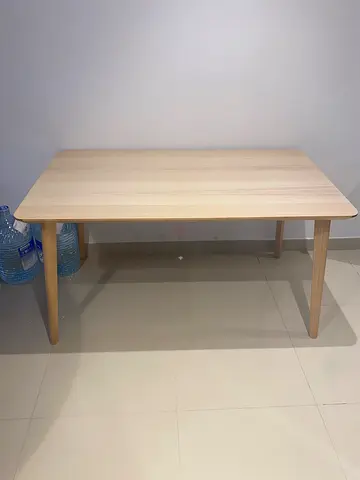IKEA LISABO Dining Table (140x78 cm) – Ash Veneer – Great Condition!