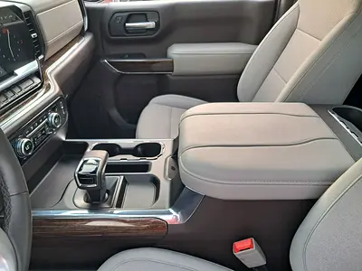 2024 GMC SIERRA — фото 16