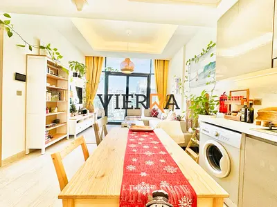 Fully Furnished | Chiller Free l Multiple Option Available