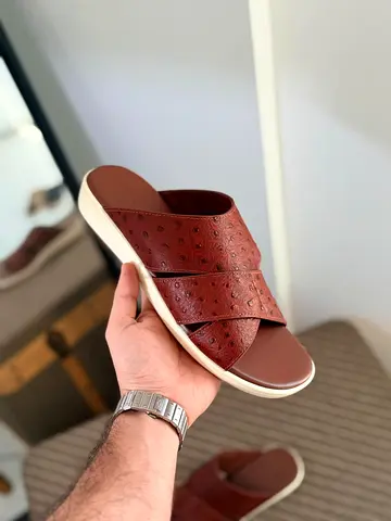 Palm Walk Sandal 

Ostrich Leather

/ available in super master quality /
 ( 40 / 47 )