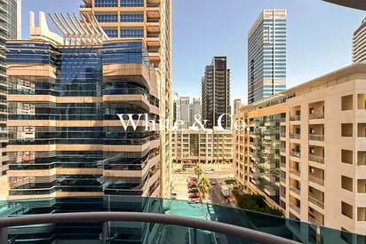 Vacant Now | Marina Access | City Views