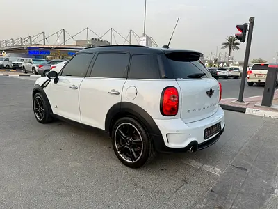 2016 MINI COOPER photo 9