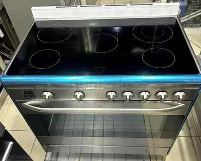 Smeg electric cooker for sell 90×60cm 💯 good working