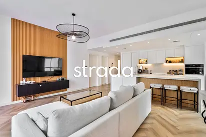 Exclusive | Fully Renovated | Pool View