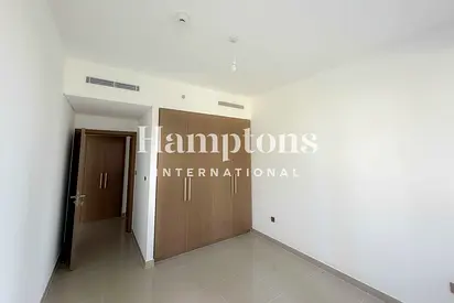 Spacious 1BR | Creek View | Prime Location