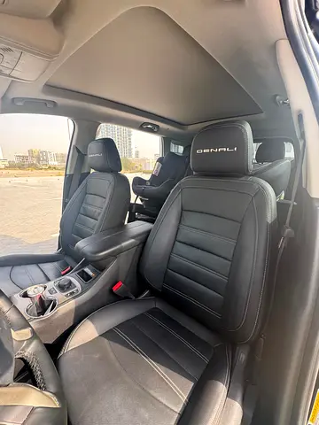 2023 GMC TERRAIN 照片 3