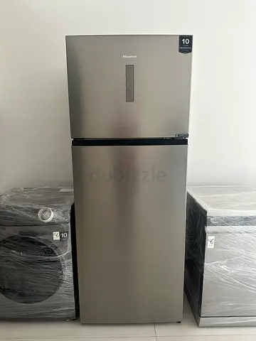 Hisense Stainless Steel Top-Freezer Refrigerator - Great Condition