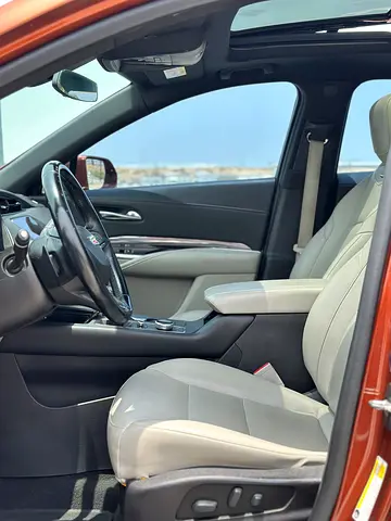صورة 10 لـ 2019 Cadillac XT4