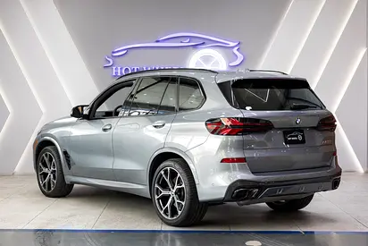 صورة 7 لـ 2025 BMW X5