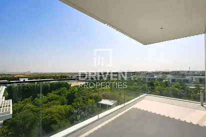 Exclusive | Top Floor Apt | Spacious Layout | VOT