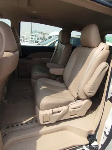 صورة 3 لـ 2020 Toyota PREVIA