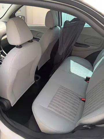 2018 FORD FIGO 照片 5