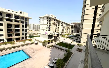 Vacant | Spacious Layout | Pool View