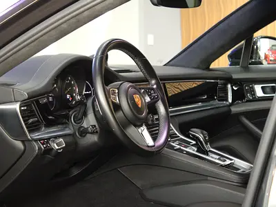 2020 Porsche PANAMERA 缩略图 9