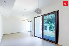 Vacant | Landscaped Garden | Close To Amenities