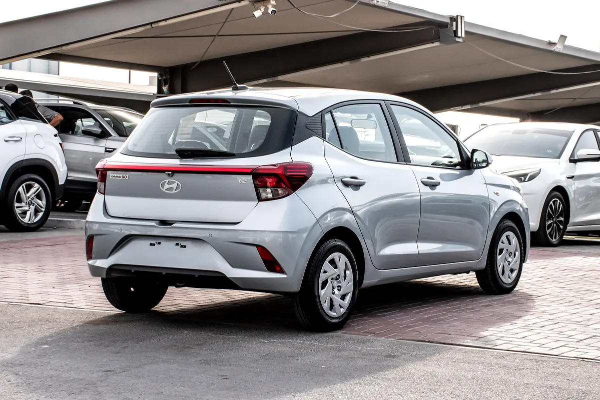 Hyundai i10 2025
