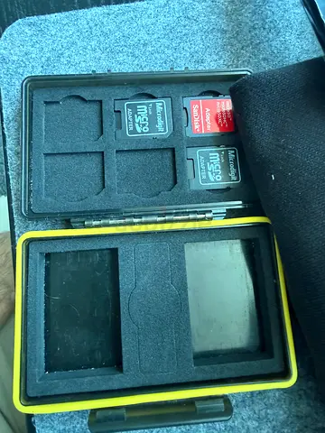 Kiorafoto 2in1 SD Card Holder & Camera Battery Case Storage Box