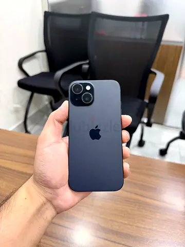 📱 iPhone 15 256GB Black | 10/10 Condition | Original | Dual SIM | AED 1,700