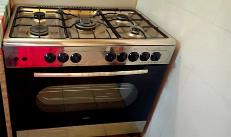 Terim freestanding gas cooker with oven - 5 burners, good working condition