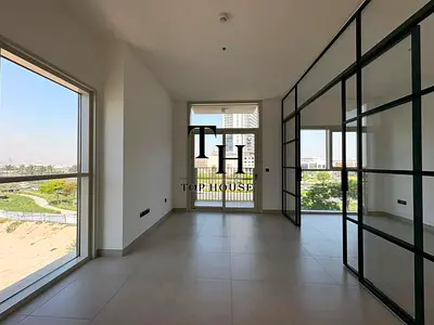 SPACIOUS | BRIGHT LIGHTING | UNFURNISHED | CALL NOW