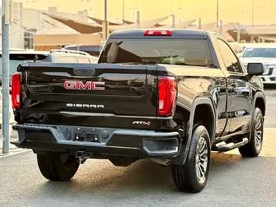 2020 GMC SIERRA 照片 9